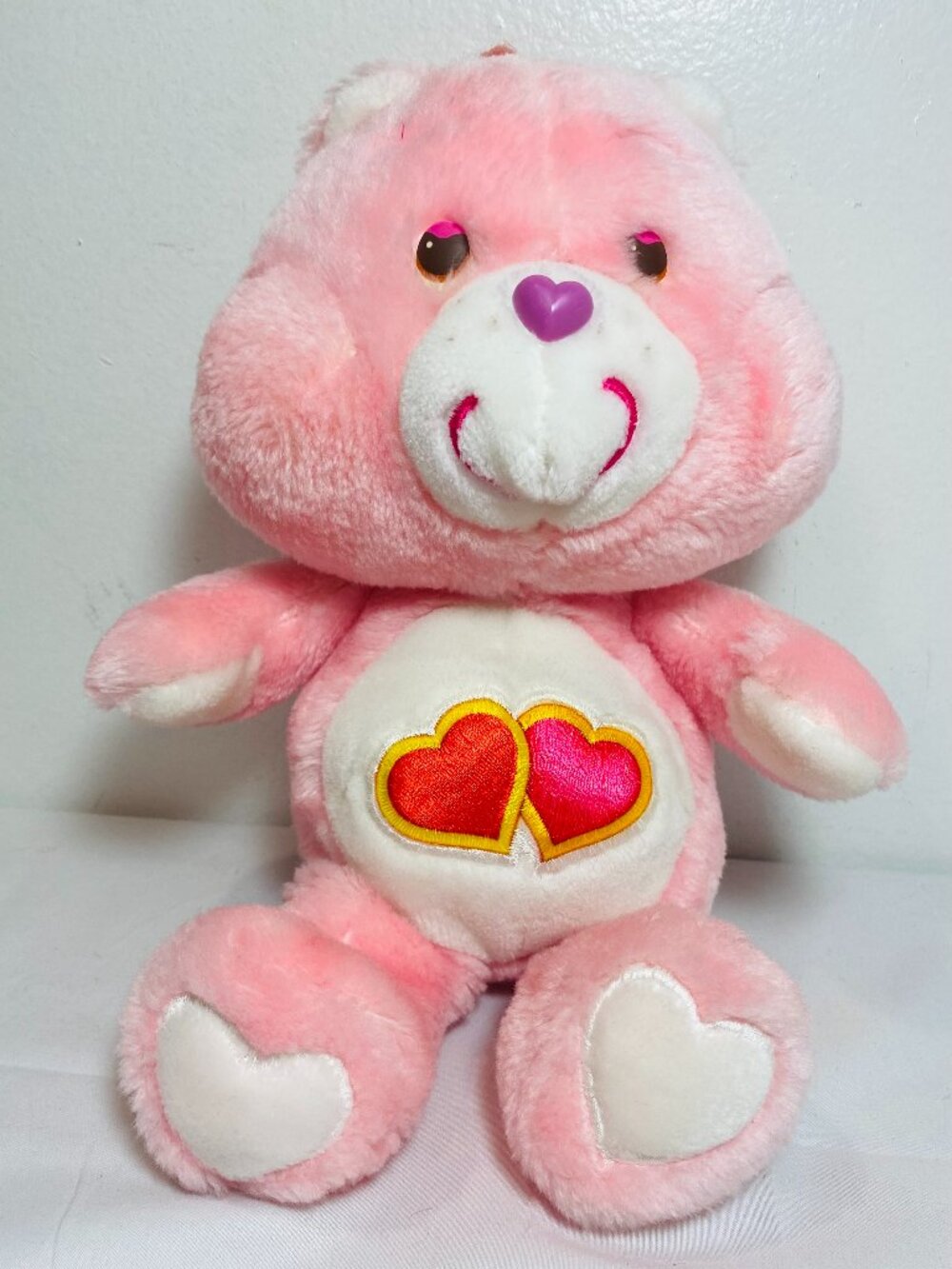 NICE Vintage CARE BEAR Love-A-Lot 13" Plush 1983 VGUC